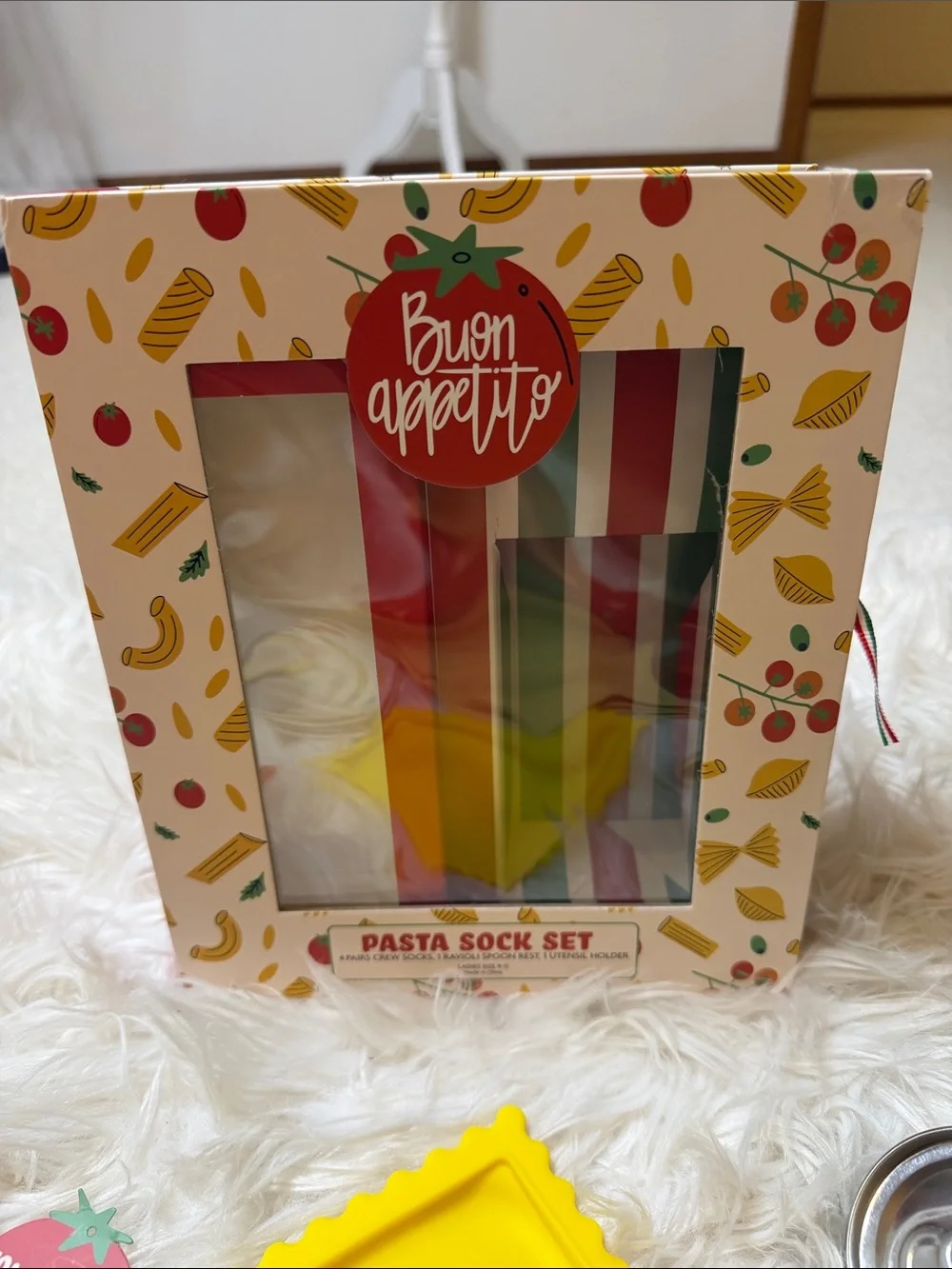 NWT, Buon Appetito Pasta-Themed Sock Set - Multicolor 4 pairs